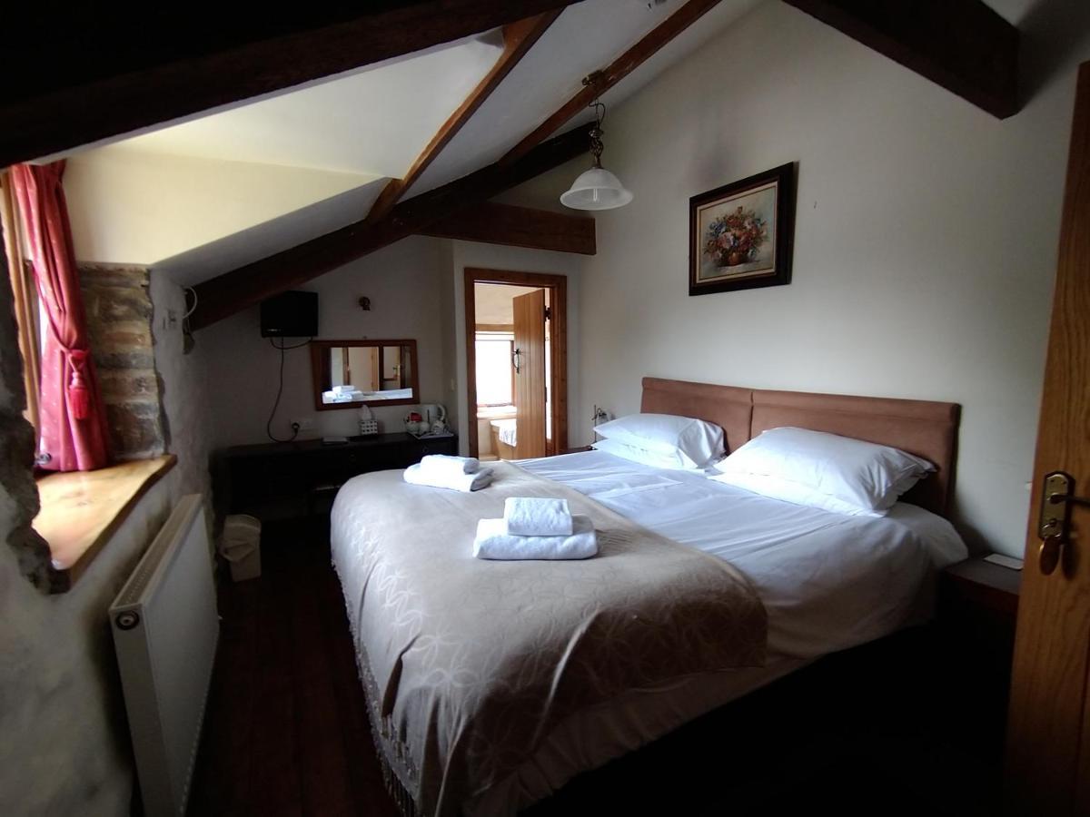 The Barn B&B Port Talbot Extérieur photo