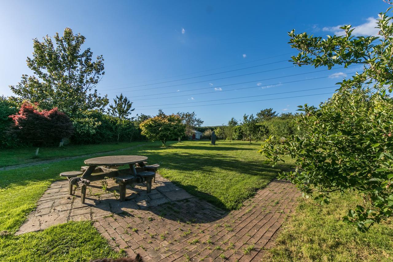 The Barn B&B Port Talbot Extérieur photo