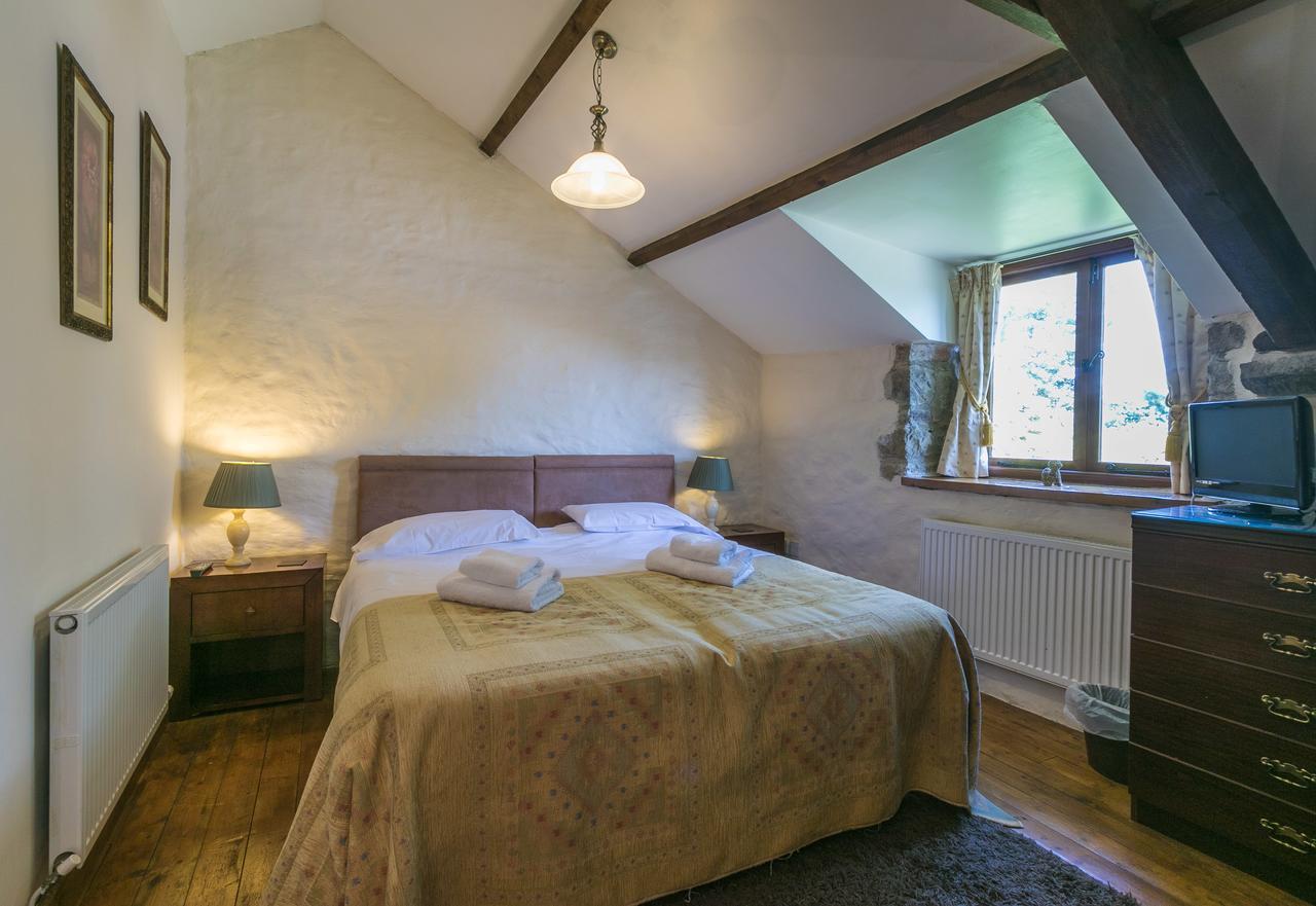 The Barn B&B Port Talbot Extérieur photo